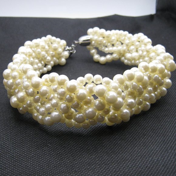 Multi Strand Chunky Pearl Choker w/18" Adjustable Clasp - Picture 1 of 5